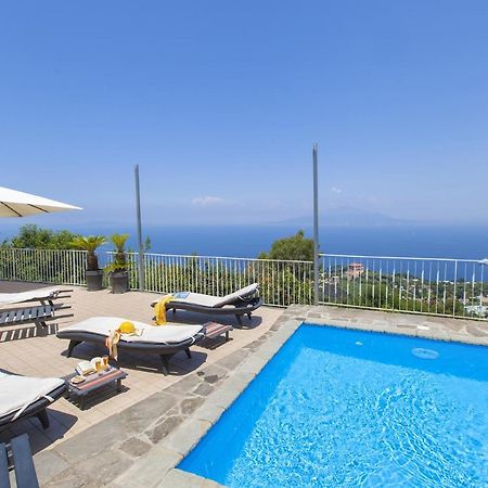 Amore Rentals - Casa Augusta A Sorrento Eksteriør billede
