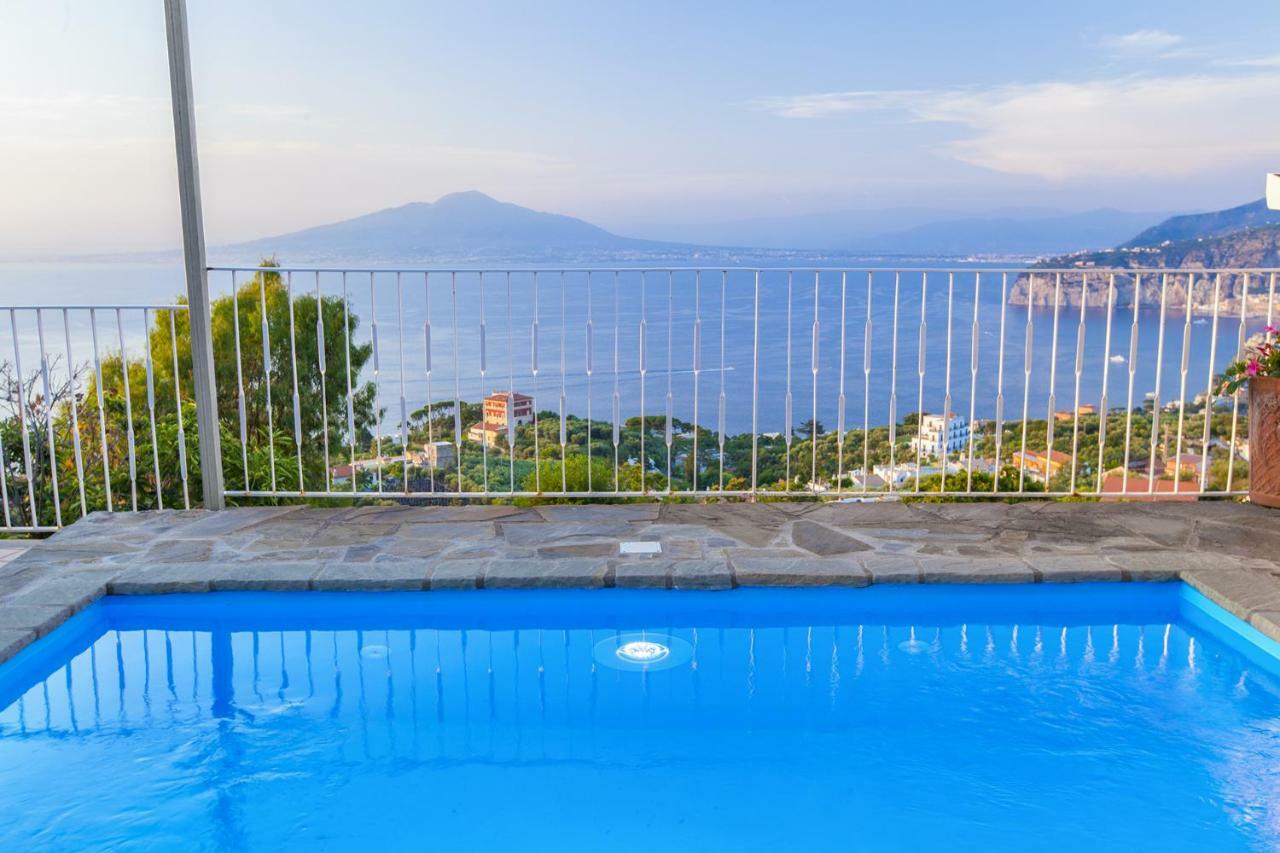 Amore Rentals - Casa Augusta A Sorrento Eksteriør billede