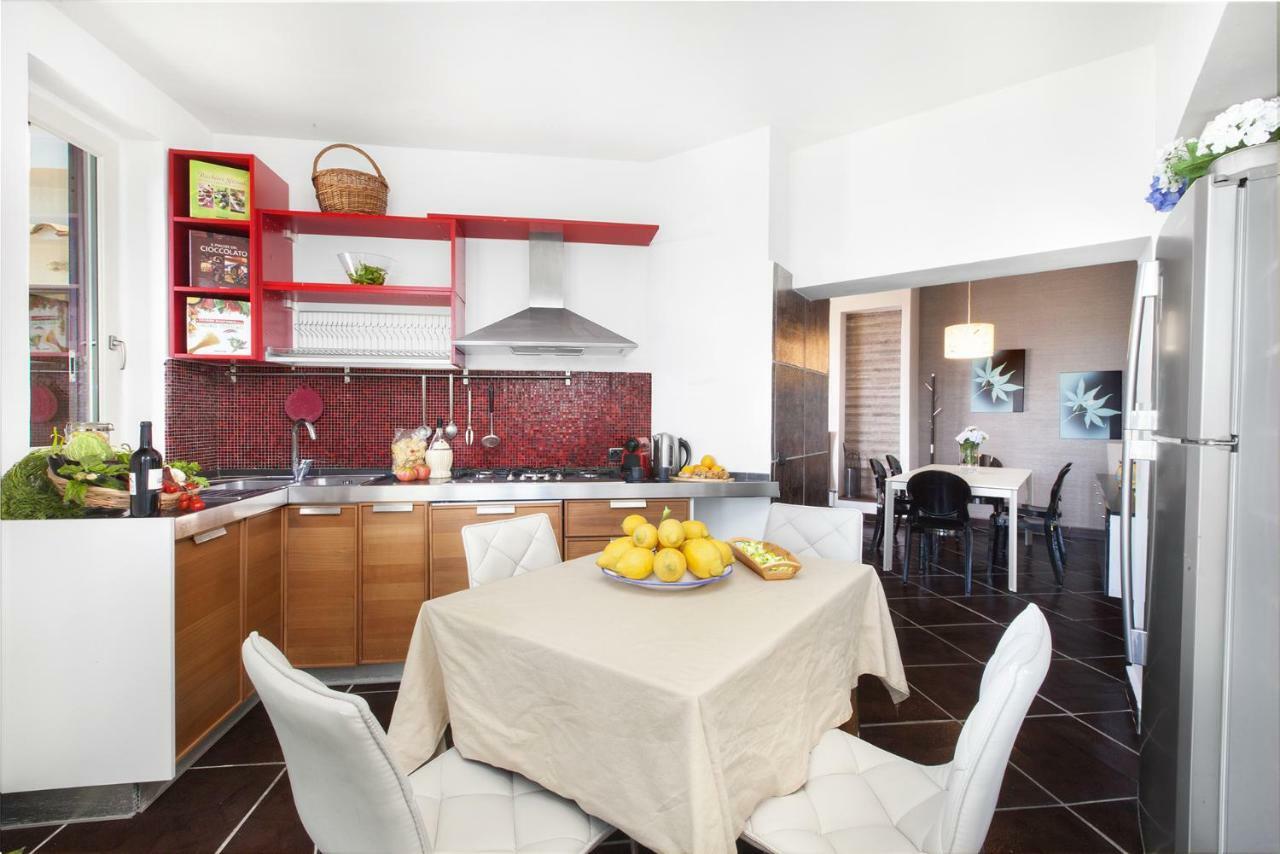 Amore Rentals - Casa Augusta A Sorrento Eksteriør billede