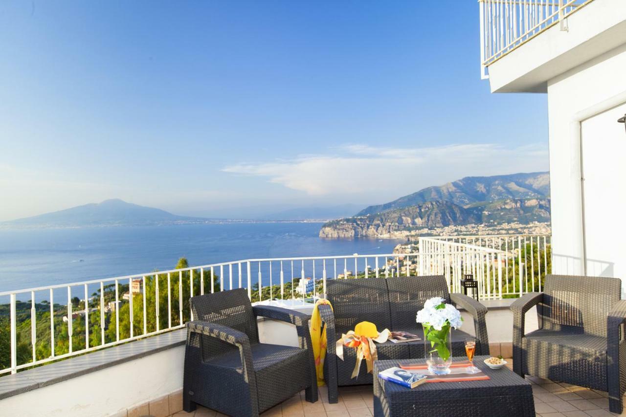 Amore Rentals - Casa Augusta A Sorrento Eksteriør billede