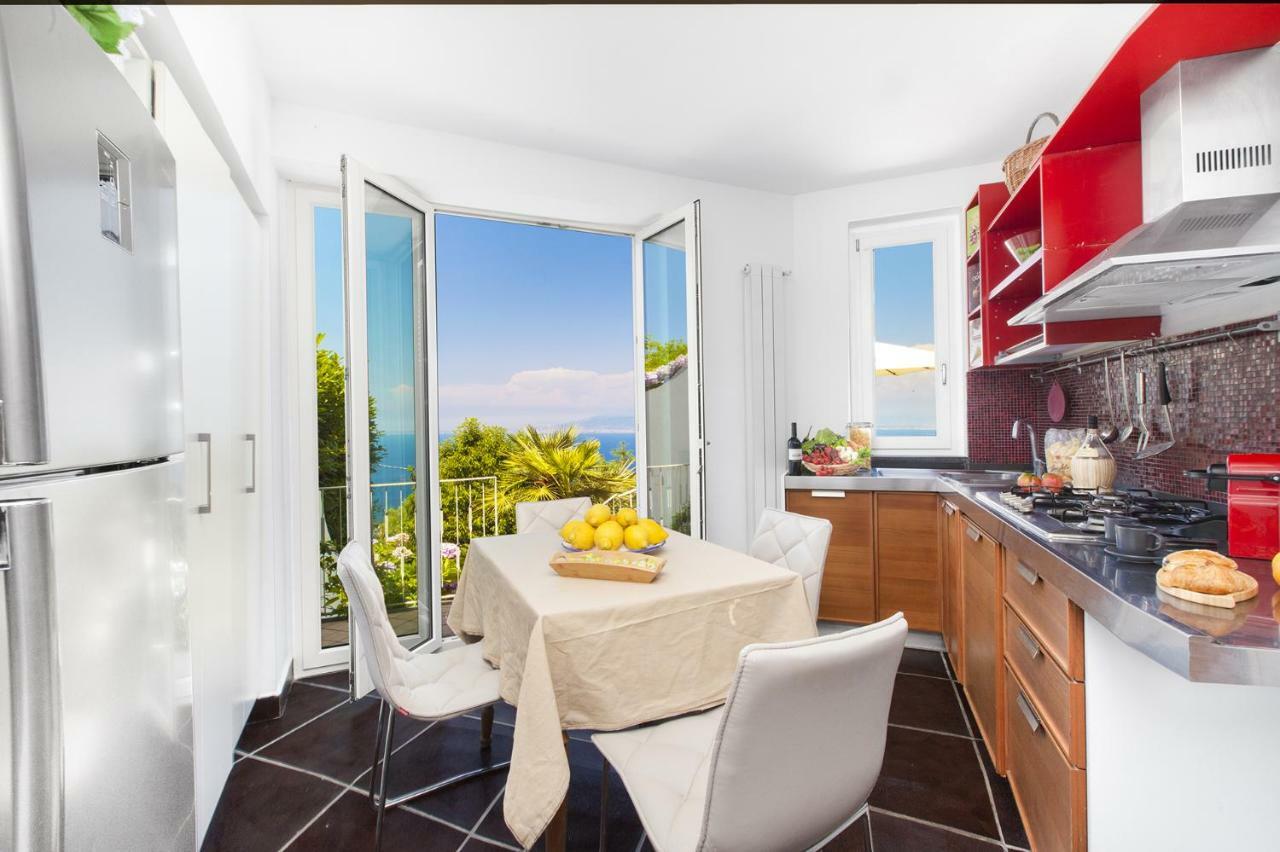 Amore Rentals - Casa Augusta A Sorrento Eksteriør billede