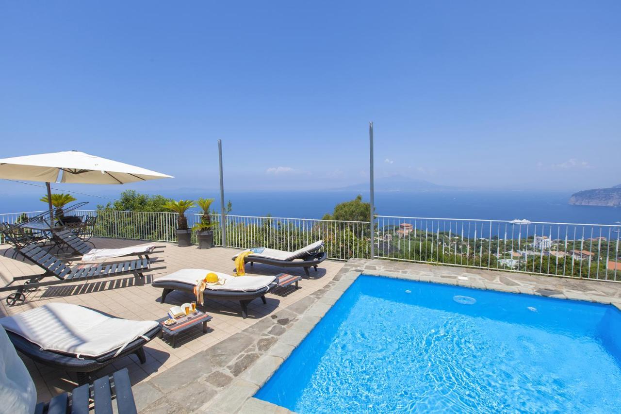 Amore Rentals - Casa Augusta A Sorrento Eksteriør billede